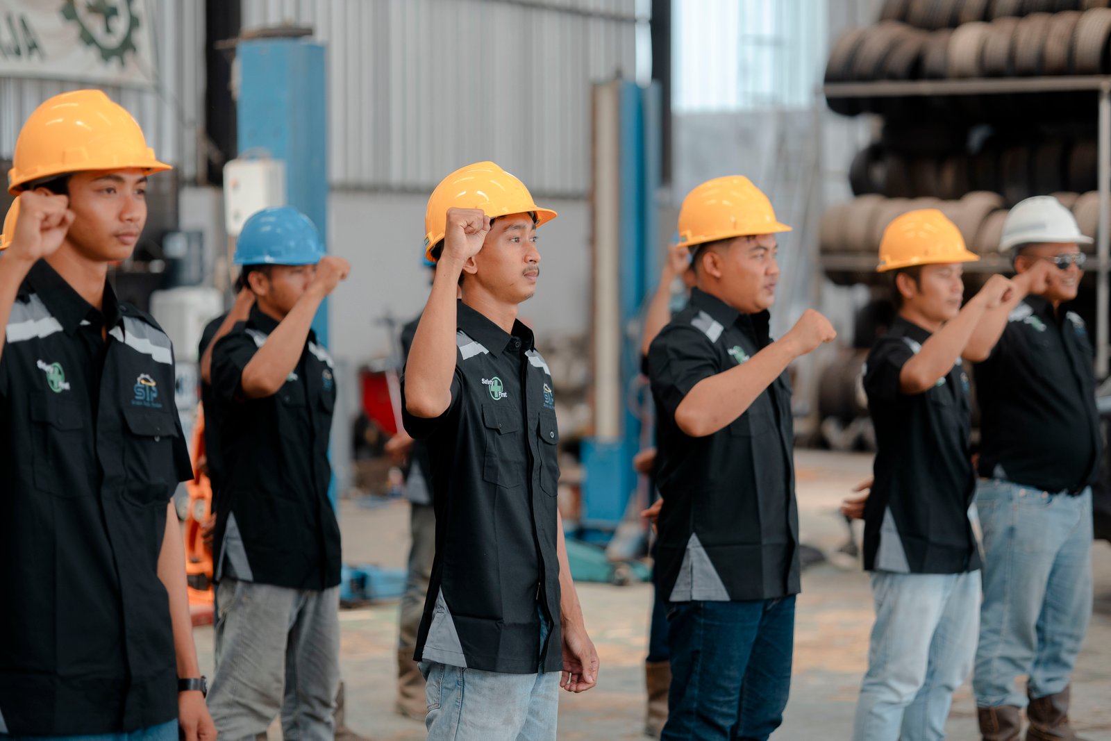 Dukungan Operasional Site & Pengemudi Tersertifikasi